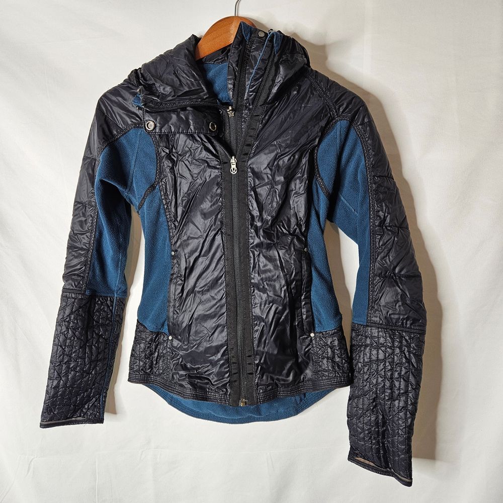 Lululemon Athletica Run Bundle Up Jacket Alberta Lake Black